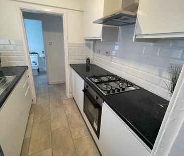 2 Bed Terraced House, Bowles Street, L20 - Photo 5