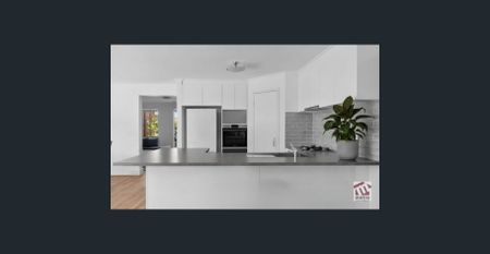 LIGHT FILLED FAMILY HOME WITH TWO LIVING AREAS! - Photo 5