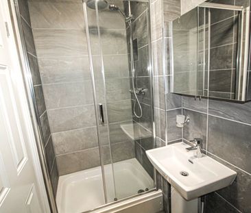 Apt 12, Fossgate House - Photo 2