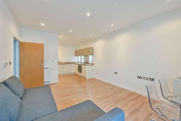 Quebec Way, Canada Water, SE16 - Photo 1