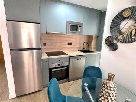 Piso de alquiler en Calle Calle la Sal, 18, Avenida Habaneras - Curva de Palangre - Photo 2