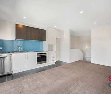 3/6 Sapling Street, Harrison ACT 2914 - Townhouse For Rent | Domain - Photo 4