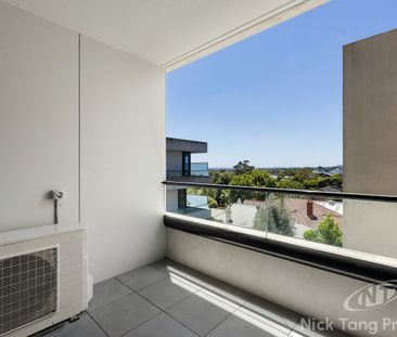 STREAMLINED STYLE IN BOX HILL HIGH ZONE - Photo 1