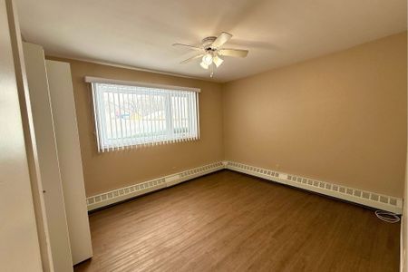 For Lease - 301 West Street Unit# 1, Orillia, Ontario - Photo 2