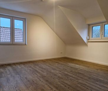 Helle 3-Zimmer Wohnung (60 qm) in Stuttgart-Bodenheizung - Photo 1