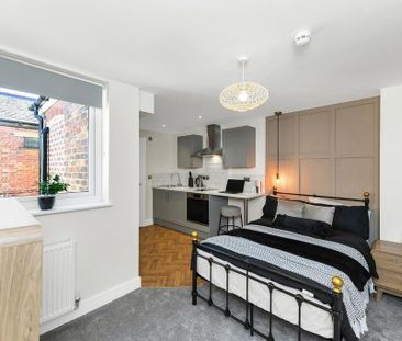 6 bedroom house to rent - Photo 3