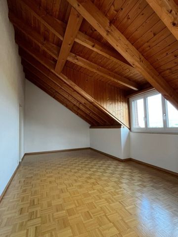 Befristete Dachwohnung bis zum 30. April 2026 mit Blick auf den See - Photo 5