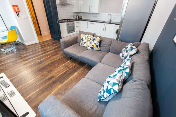 Kempston Street, L3 - Photo 1