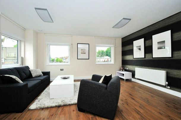2 bedroom flat to rent - Photo 1