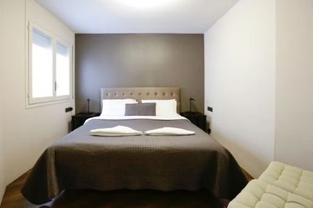 Carrer de Sant Pau, Barcelona, Catalonia 08001 - Photo 3