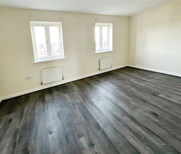 Ranger Drive, Wolverhampton, West Midlands, WV10 - Photo 4