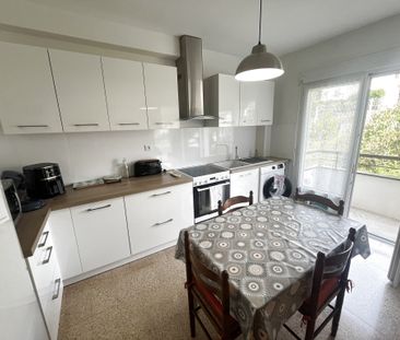 Location Appartement 4 pièces 87m² RODEZ 12000 - Photo 5