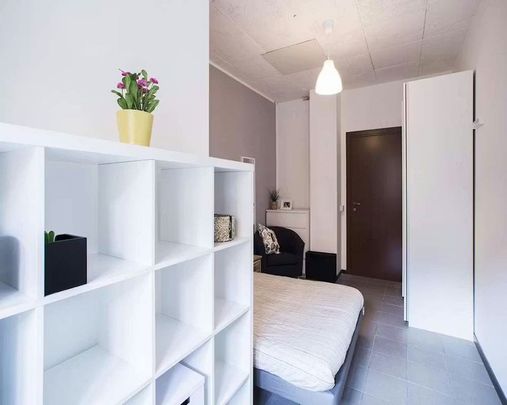 Via Francesco Arese, Milan, Lombardy 20159 - Photo 1