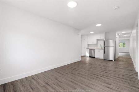 For Lease - 1746 BUCKINGHAM Drive, Windsor, Ontario - Photo 3