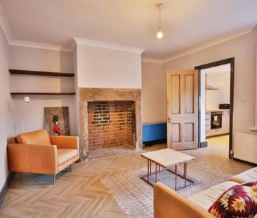 2 bedroom Flat to rent in William Street, South Gosforth, Newcastle... - Photo 6