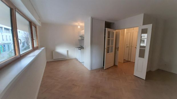 location Appartement F1 DE 31.56m² À PARIS - Photo 1