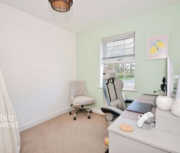 3 bedroom terraced house to rent - Photo 4