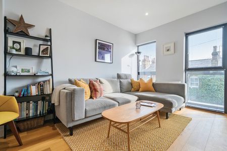 Grove Vale, London, SE22 - Photo 5