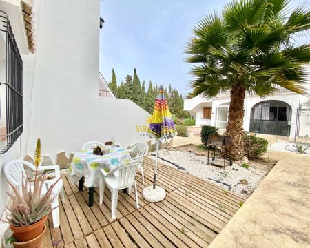 2 BEDROOM SEMI-DETACHED BUNGALOW FOR RENT IN LOS BALCONES, TORREVIEJA – ALICANTE - Photo 4