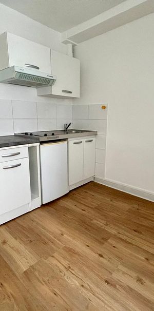 Location Appartement 2 pièces 40m² CLERMONT FERRAND 63000 - Photo 1