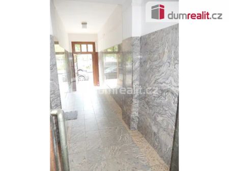 Pronájem 1+kk 32 m - Photo 2