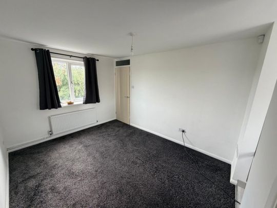 1 bed Apartment - To Let - Photo 1