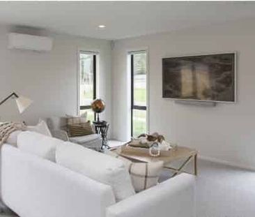 Brand New 4 bed + 2 Bath + garage - Photo 4