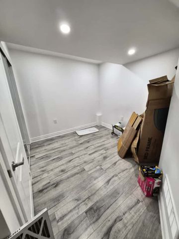 For Lease - 132 Deep Spring Crescent, Vaughan, Ontario - Photo 3