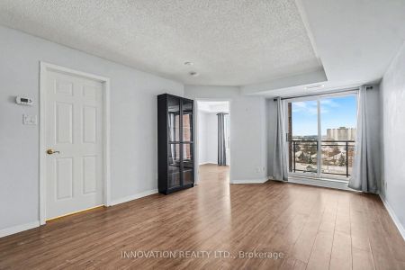 310 Central Park Drive #12 - Photo 3