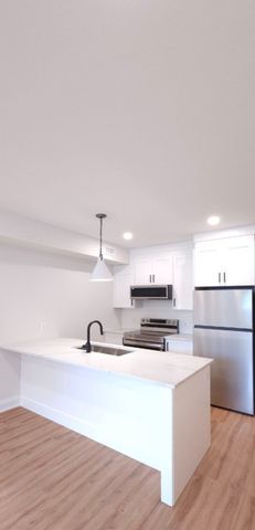 For Lease - 35 Monk Street Unit# 3, Glebe - Ottawa East and Area, Ontario - Photo 4