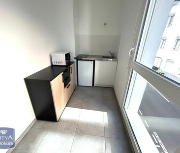 Location Appartement 1 pièce 28m² ST ETIENNE 42000 - Photo 2