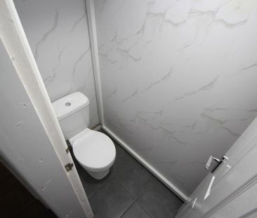 3 bedroom terraced house to rent - Photo 6