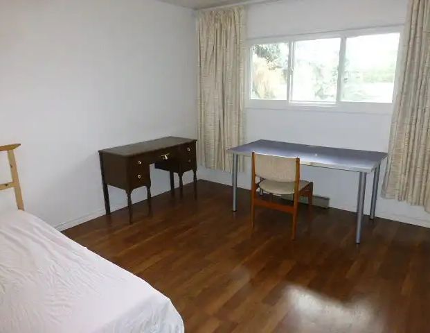 Room for Rent near UofC — 1 Bedroom Room For Rent - Photo 1