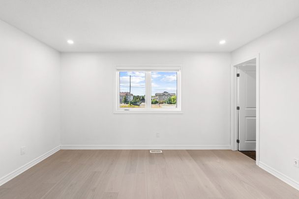 For Lease - 2477 Waterlilly Way, Barrhaven, Ontario - Photo 1