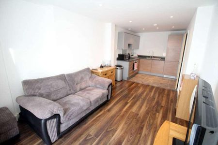 1 bedroom apartment to rent - Photo 2