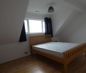 2 bedroom maisonette to rent - Photo 5