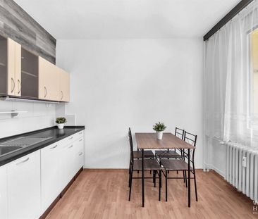 Pronájem bytu 3+1 79 m² - Photo 2