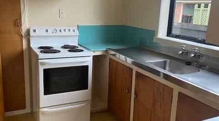 Queens Park - Photo 3