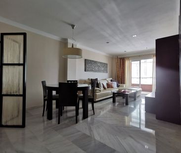 Piso de alquiler en Calle Esquilo, 5, El Cónsul - Ciudad Universita... - Photo 4