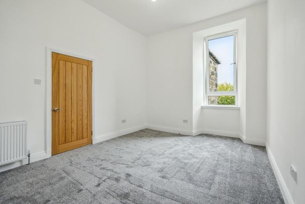 4 bedroom apartment to rent - Photo 1