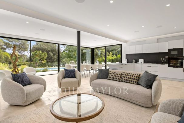 Maison • Mougins - Photo 1