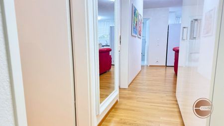 CENTRAL LOFT APARTMENT IN ZURICH NORTH - Photo 2