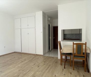 Kiadó átlagos állapotú lakás - Szekszárd - Photo 3