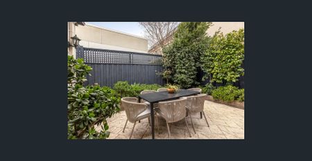 Stylish Family Home in the Balwyn High School Zone - Photo 4