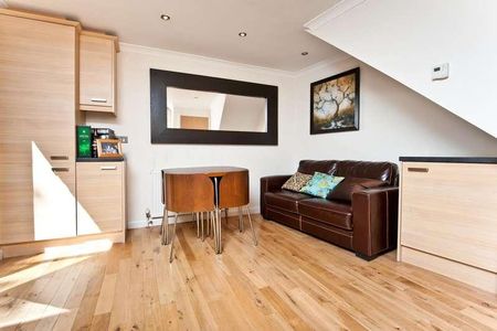 Wilton Road, London, Uk, SW1V - Photo 2