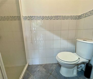 Alum Chine Road, Bournemouth, Dorset, BH4 - Photo 3