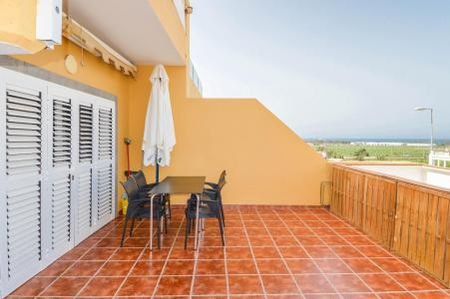 2 bedroom apartment with sea views, near El Pajar - Photo 3
