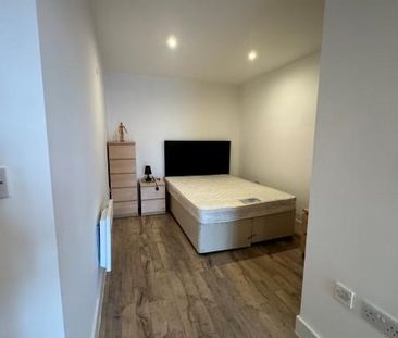 Studio to rent - Photo 4