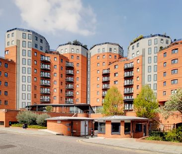 Arnhem Place, London, E14 3SS - Photo 4