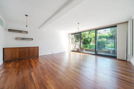 4 bedroom terraced house to rent - Photo 5
